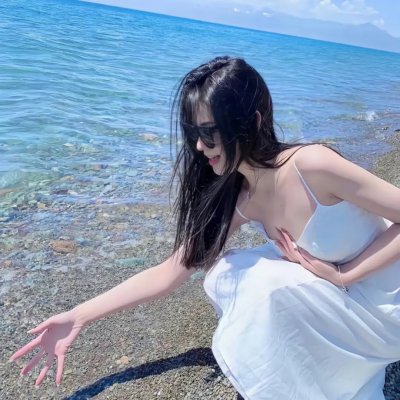 远山淡影